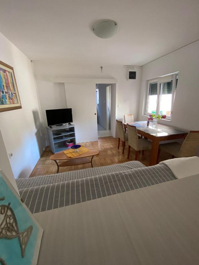 Duje & Roko Apartments Šibenik Exterior foto